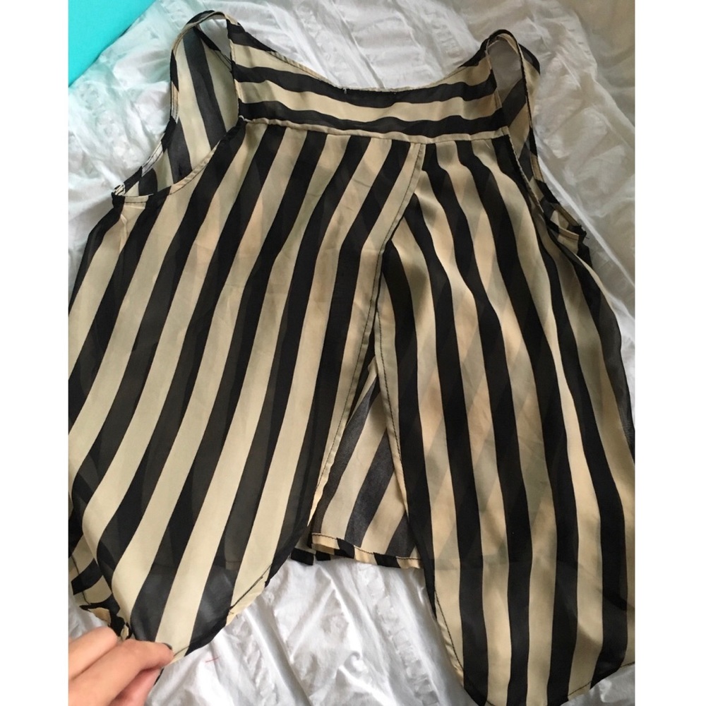 Striped Sheer Open-Back Tank - Picture 4 of 4